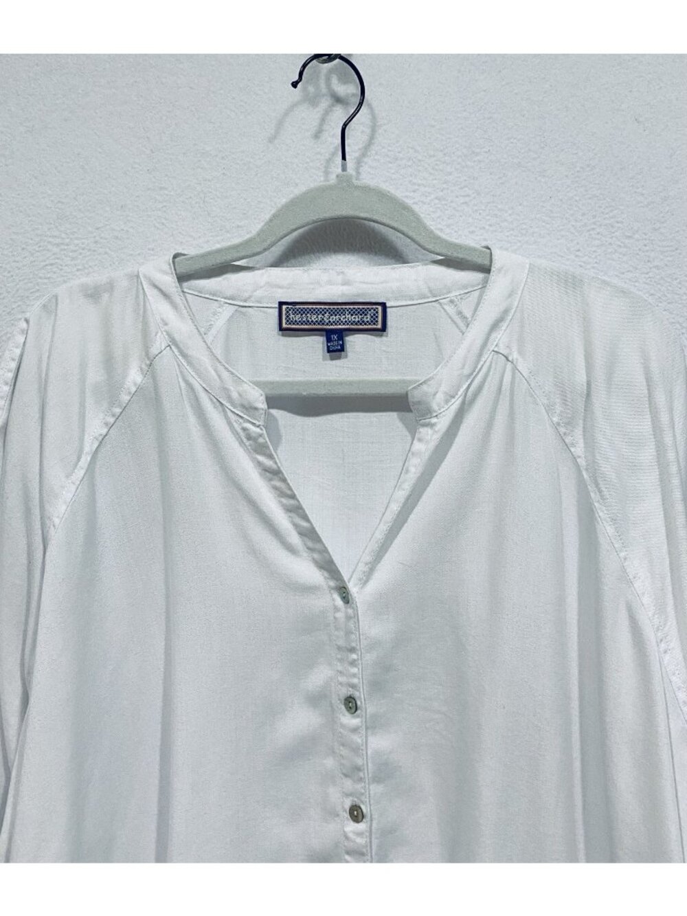 Hester and Orchard Top Womens 1X White Button Up Fringe Hem Tencel Boho Beachy - Picture 2 of 8